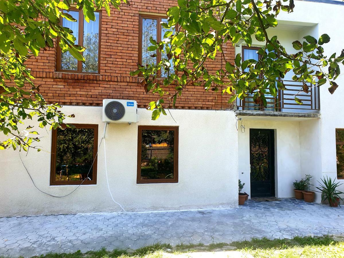 Four Seasons In Kutaisi Exterior foto